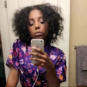 Meet your Posher, Bria